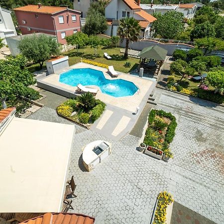 Villa Lulic ヴィル エクステリア 写真